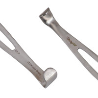 U.S. Army Retractor .625 Wide-Set of 2 8.5"
